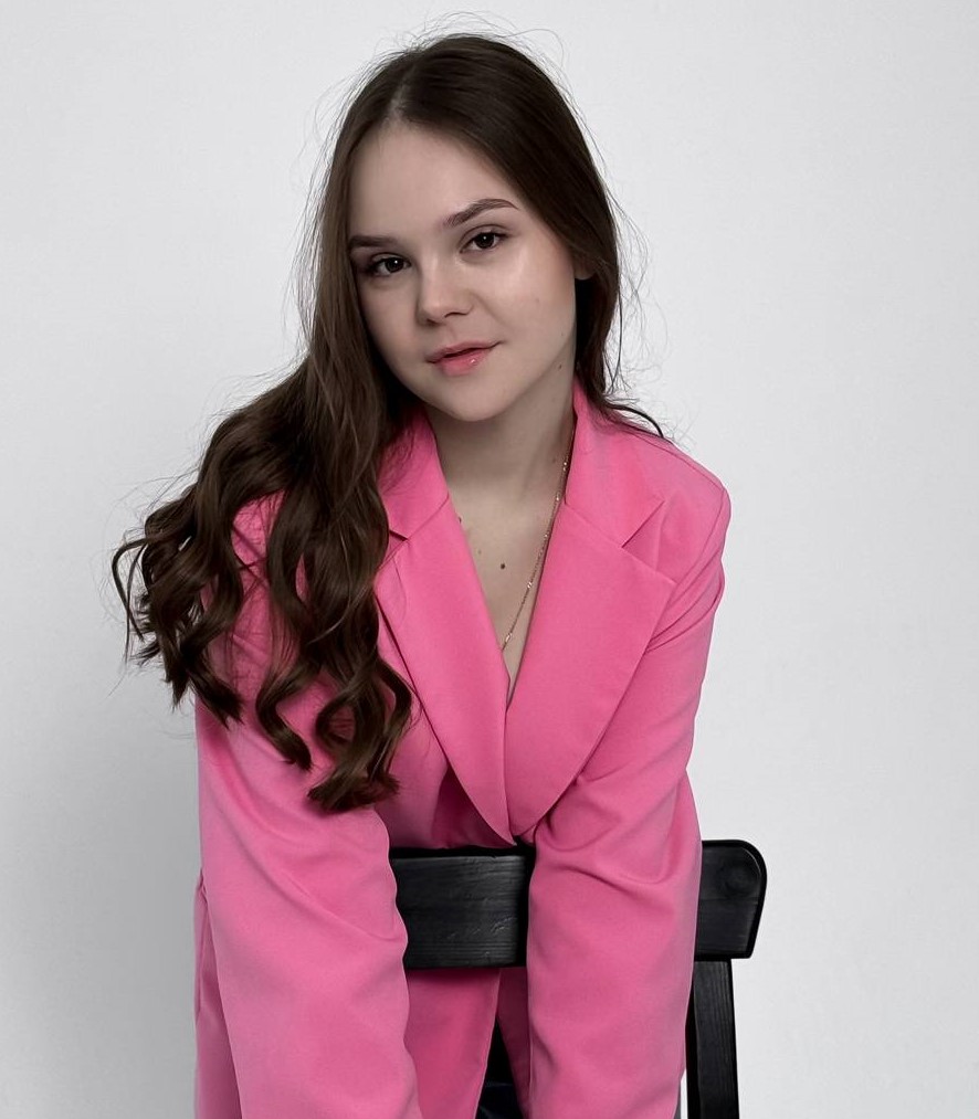 Даниленко Александра Игоревна Даниленко Александра Игоревна.